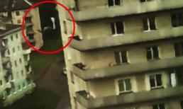 Cận cảnh tên trộm trượt đường dây điện ngã từ độ cao 30m