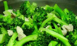 5 loại rau phụ nữ nên ăn mỗi ngày