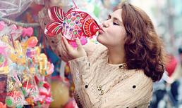 Cô gái lai Sevinch thả dáng áo dài dạo phố Trung thu