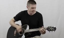 ‘Bốn chữ lắm’ cực hay của anh chàng Tây