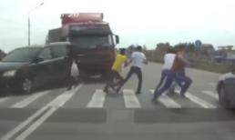 Tai nạn kinh hoàng khiến người xem phải rùng mình