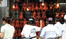 Mất mạng vì ăn vịt quay đường phố