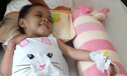 Bé Kim Ngân nhận ân nhân cứu mạng làm cha mẹ nuôi