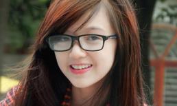 Nữ sinh xinh như búp bê cover 'Chân ngắn'