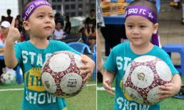 Fan nhí của Ngôi Sao FC 'đốn tim' hàng ngàn khán giả