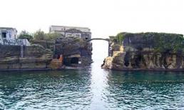 10 hòn đảo kỳ lạ nhất thế giới