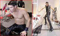 Adam Williams khoe body vạm vỡ tại hậu trường chụp ảnh Next Top