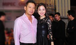 Vợ chồng Jennifer Phạm hào hứng đi xem “Hiệp sĩ mù” của Đàm Vĩnh Hưng