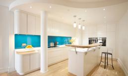 Những mẫu kính tường bắt mắt cho phòng bếp (Phần 1)