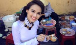 Muôn kiểu lê la vỉa hè của sao Việt