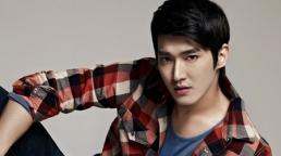 Choi Siwon (SuJu) lọt top 10 gương mặt đẹp trai nhất thế giới