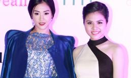 "Hai cô dâu" Vân Trang - Maya khoe sắc đầy quyến rũ tại thủ đô