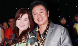 Bà xã danh hài Chí Tài ăn diện giản dị đi cổ vũ chồng