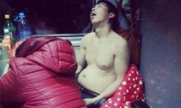 Chùm ảnh: Hành khách vật vờ ngủ trên tàu về quê ăn tết