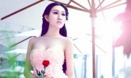 Miss Huỳnh Thuý Anh đẹp rạng rỡ đón xuân