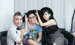 Vietnam Idol 2013: Tiến Việt nhí nhảnh chụp hình