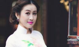  Mc Kim Trang đẹp phúc hậu và thuần khiết nơi cửa chùa đầu xuân