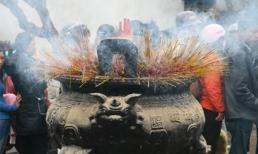 Hít nhiều khói nhang có thể gây ra viêm phổi