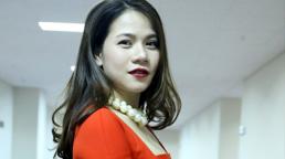 Mỹ Dung khoe dáng thon gọn sau khi sinh