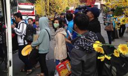 Câu chuyện của những bạn trẻ không về quê ăn Tết