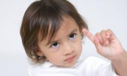 Những khoảnh khắc lần đầu cực thú vị của bé