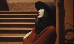 Huỳnh Nu cô đơn giữa cảnh sắc Đà Lạt