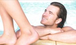 Đàn ông càng háo sắc càng kém khi "yêu"