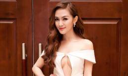 Hot girl tuổi Ngọ gợi cảm và tài năng