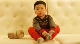 Con trai Đan Lê đẹp như sao nhí Hàn Quốc trong chùm ảnh mới