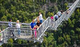 Cầu treo cho người đi bộ dài nhất thế giới