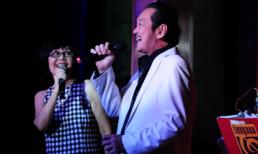 Vợ chồng NSƯT Chánh Tín đưa nhau đi hát sau biến cố