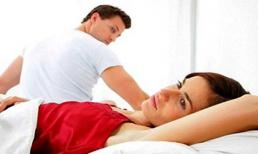 Chồng bất lực khuyên vợ đi cặp bồ