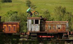 Ngất ngây với những tuyệt kỹ của VĐV đi xe đạp 