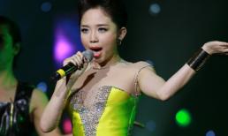 Tóc Tiên 'gây bão' tại sân khấu thủ đô sau 5 năm định cư tại Mỹ