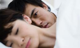 Vợ tôi giả vô sinh để đến bên người tình giàu có