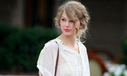 Ưu và nhược điểm của những cô nàng ngực bé