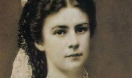 Những cái chết kì lạ của vua và hoàng hậu trong lịch sử (P1) 