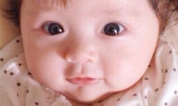 Vẻ đáng yêu của bé Cadie - con gái Elly Trần