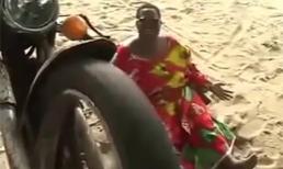 Khi người quá béo đi xe ôm