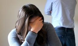 Nàng dâu trơ trẽn 'cặp' với tình cũ của mẹ chồng