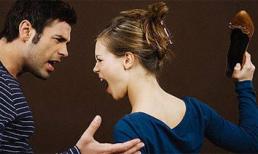 Ở đâu cái kiểu vợ đánh chồng tím tái mặt thế?