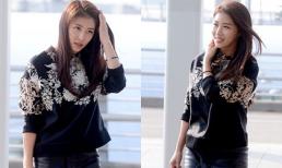 'Hoàng hậu Ki' diện váy da trẻ trung và cá tính ở sân bay