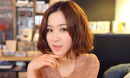 Nhan sắc của 8X 'huyền thoại' trong giới hot girl Hàn Quốc