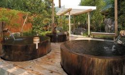 Bồn tắm lộ thiên đơn giản mà quyến rũ theo phong cách Nhật Bản