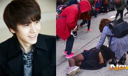 Fan Hàn ngã cắm mặt xuống đường vì hộc tốc đuổi theo thần tượng