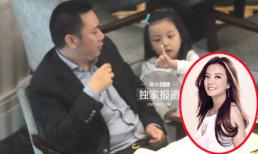 Ông xã Triệu Vy 'đánh quả lẻ' đi ăn cùng con gái