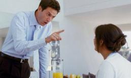 Bị chồng xem thường vì ở nhà sống phận 'tầm gửi'