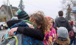 Học sinh 15 tuổi bắn chết giáo viên ngay trong lớp