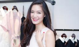 Thùy Dung giản dị với sắc trắng, khoe chiều cao 'khủng'