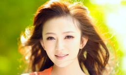 “Thiên thần” Đài Loan trắng ngần mê hoặc phái mạnh